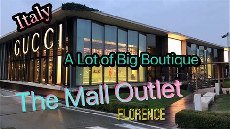 outlet stores florence italy.